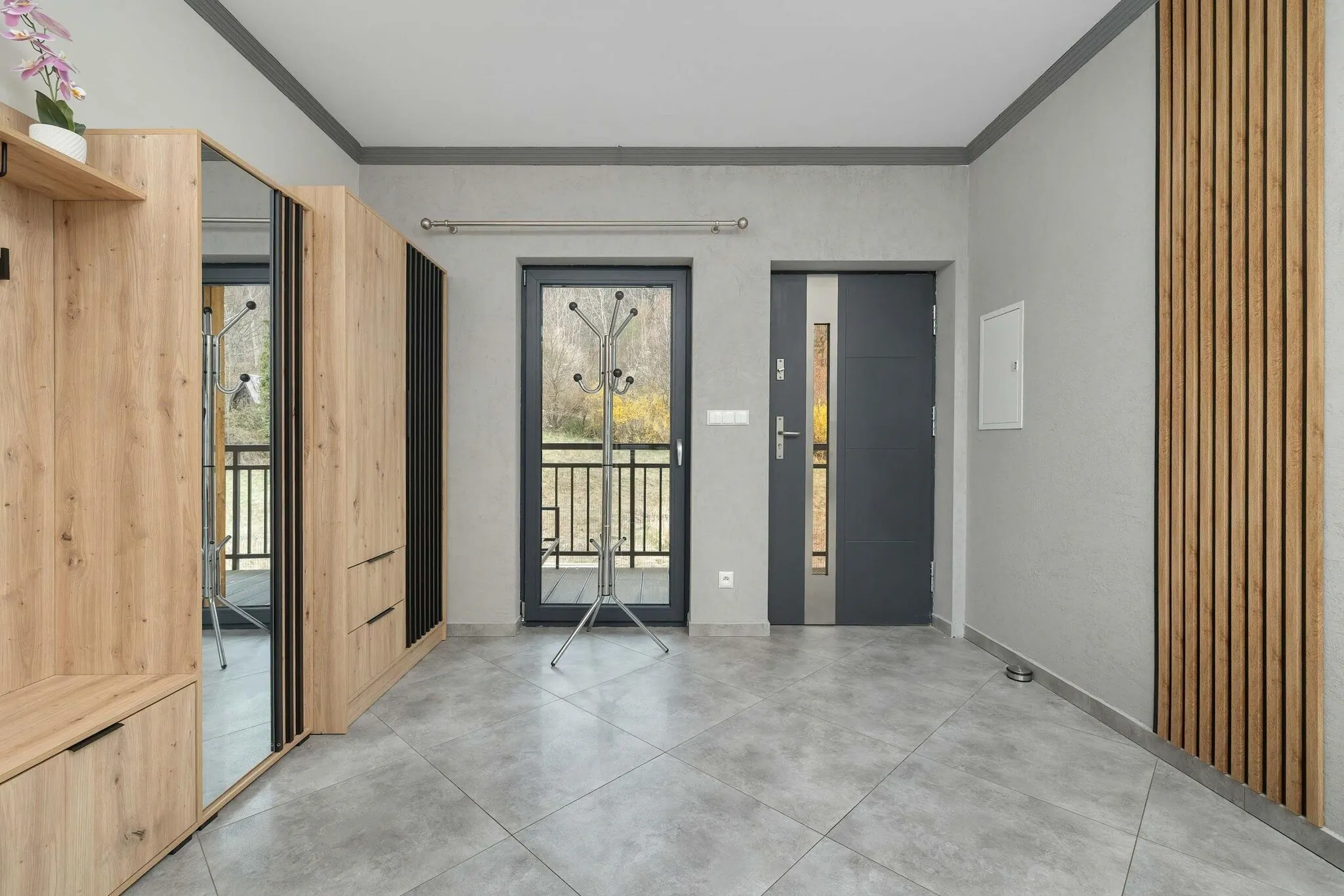Słoneczny Apartament | Parking, Sauna & Jacuzzi – Szczyrk, Polonia
