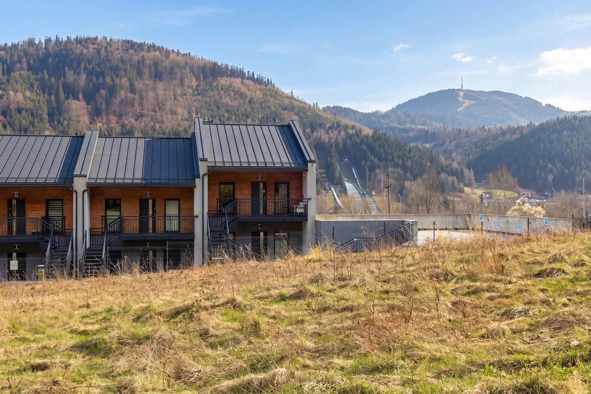Słoneczny Apartament | Parking, Sauna & Jacuzzi – Szczyrk, Polonia