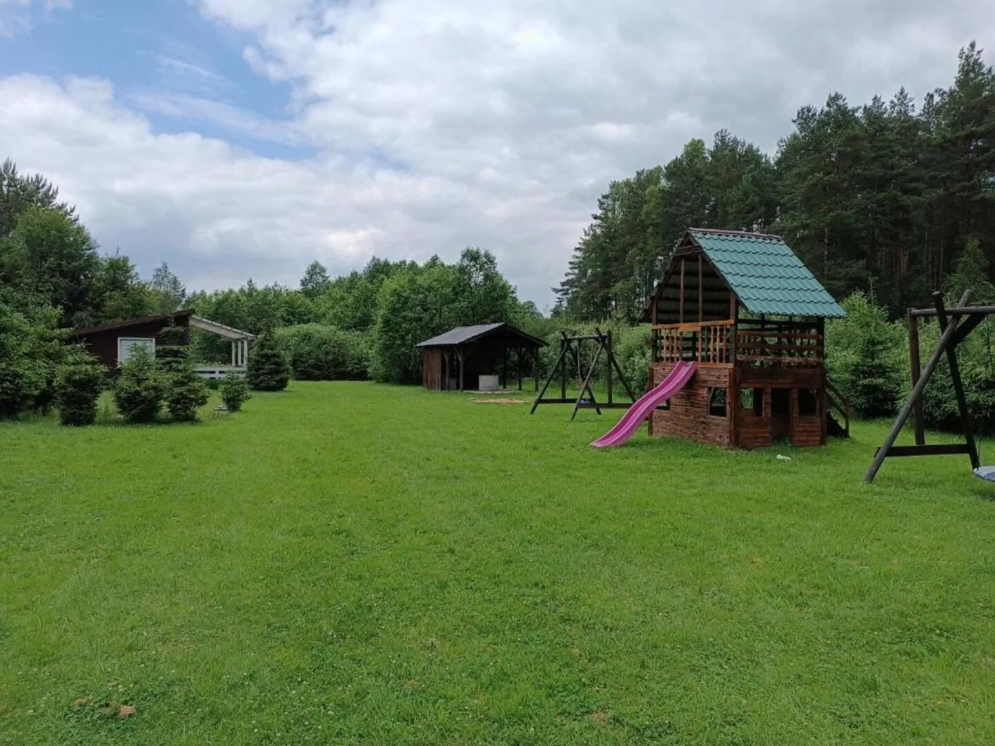 Domki Sosnowa dolina We Wielu 2 – Wiele, Polonia