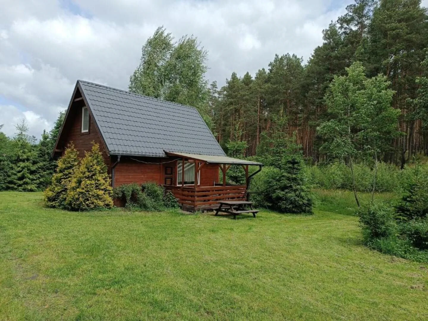 Domki Sosnowa dolina We Wielu 2 – Wiele, Polonia