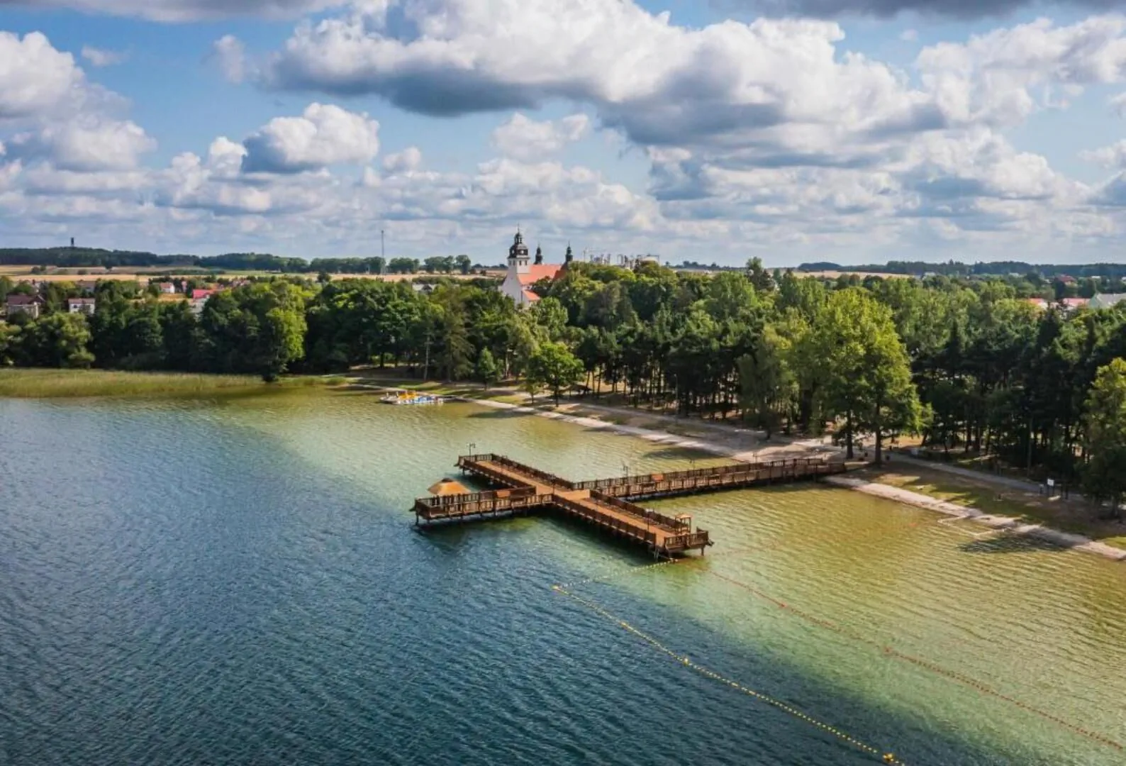 Domki Sosnowa dolina Wiele – Wiele, Polonia