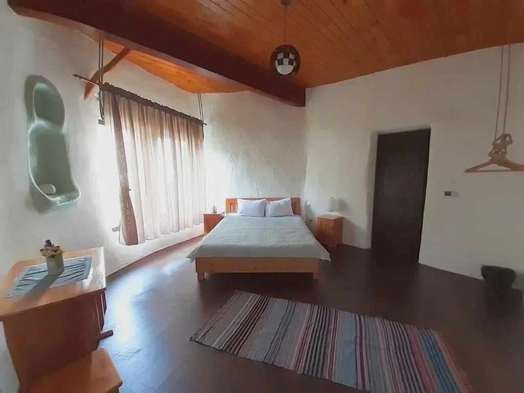 Casa Cob Village Berca – Berca, România