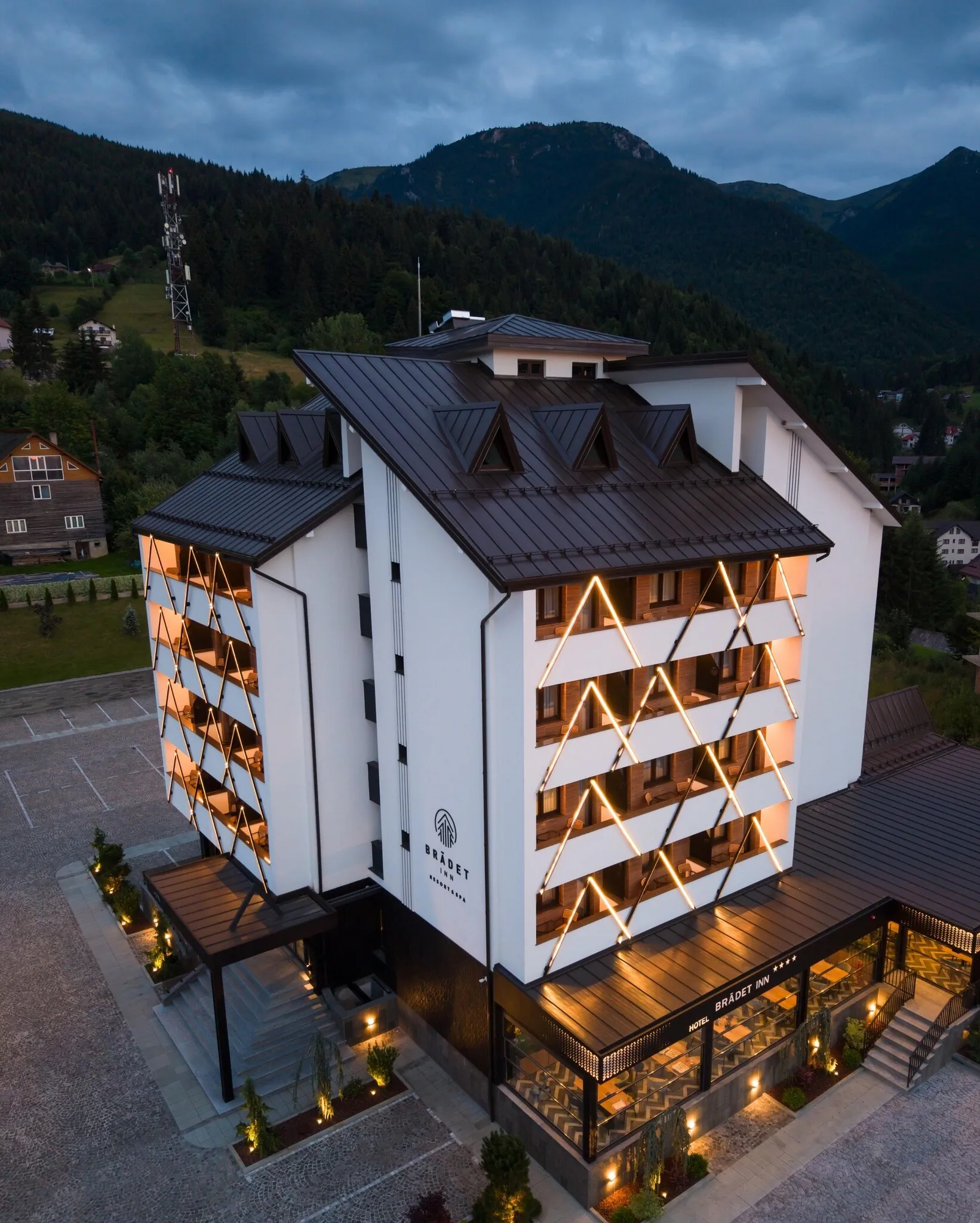Hotel Bradet INN Resort & Spa Borșa – Borşa, România