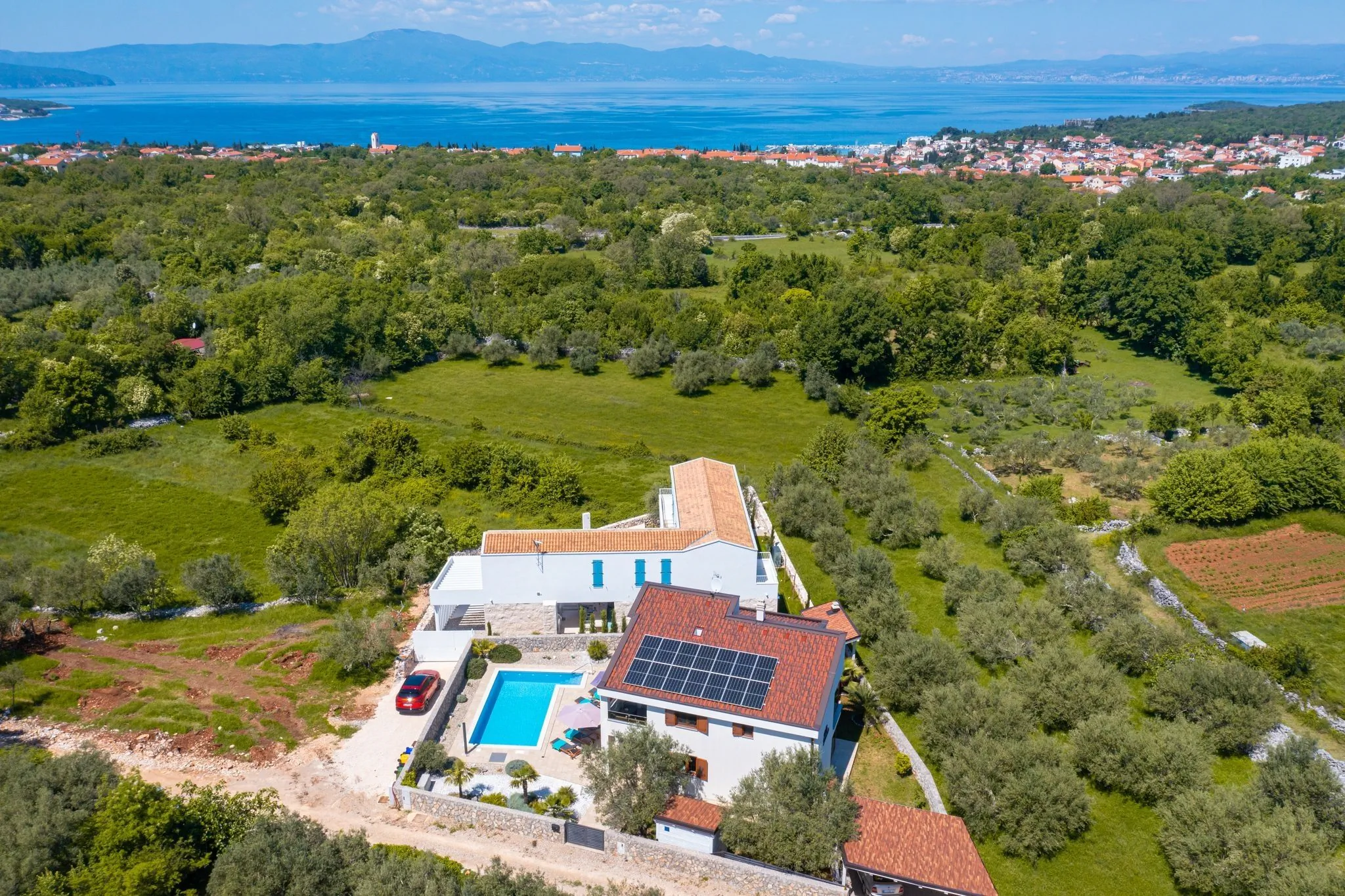 Luxury Villa With A Swimming Pool Kremenići, Krk - 25986 Kremenići - foto 1