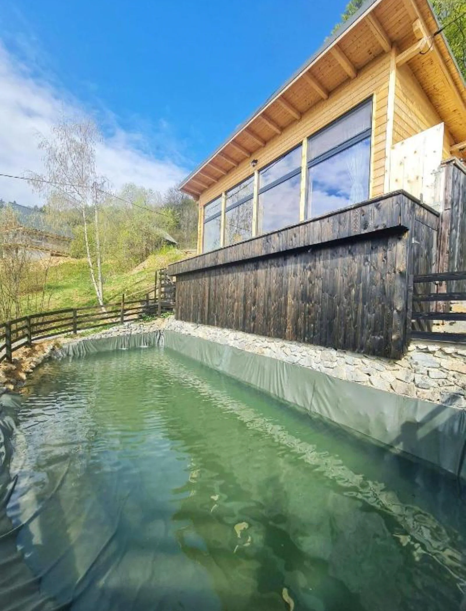Casa de pe Lac Mătișești - foto 1