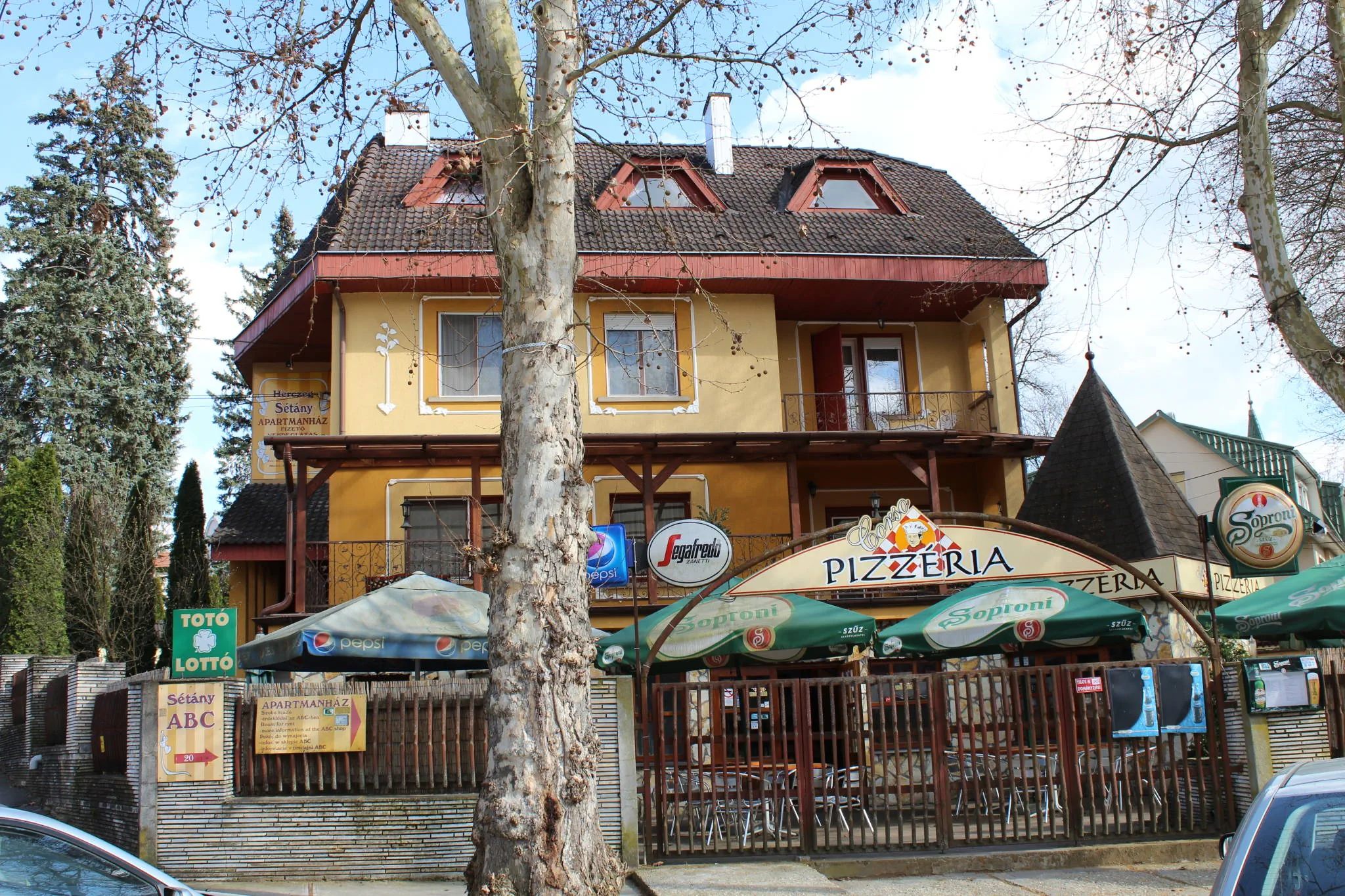 Herczeg Apartmanház Miskolctapolca – Miskolctapolca, Ungaria