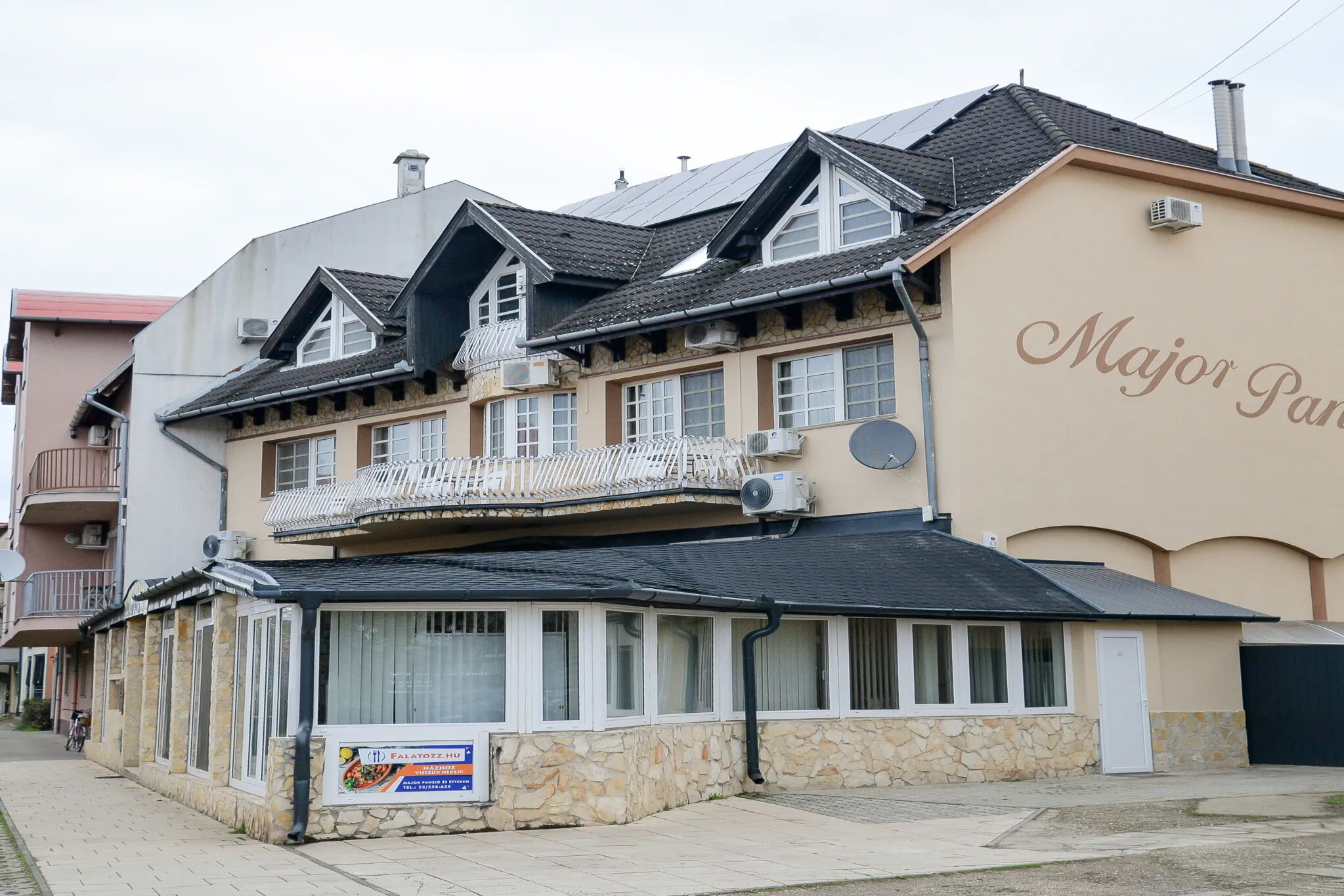 Major Panzió és Étterem Hajdúszoboszló – Hajdúszoboszló, Ungaria