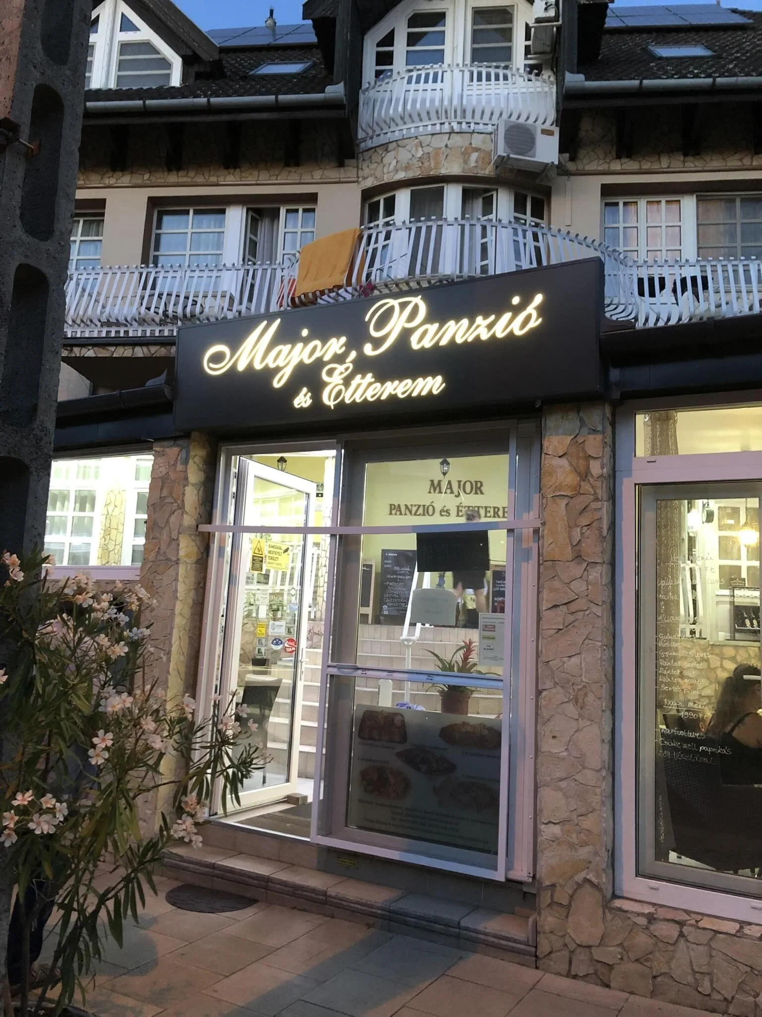 Major Panzió és Étterem Hajdúszoboszló – Hajdúszoboszló, Ungaria