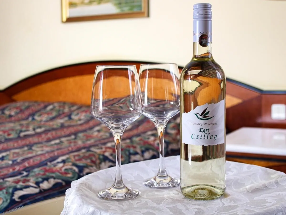Offi Ház Hotel Eger – Eger, Ungaria