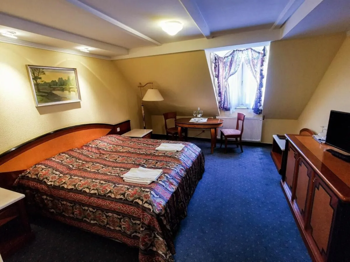 Offi Ház Hotel Eger – Eger, Ungaria