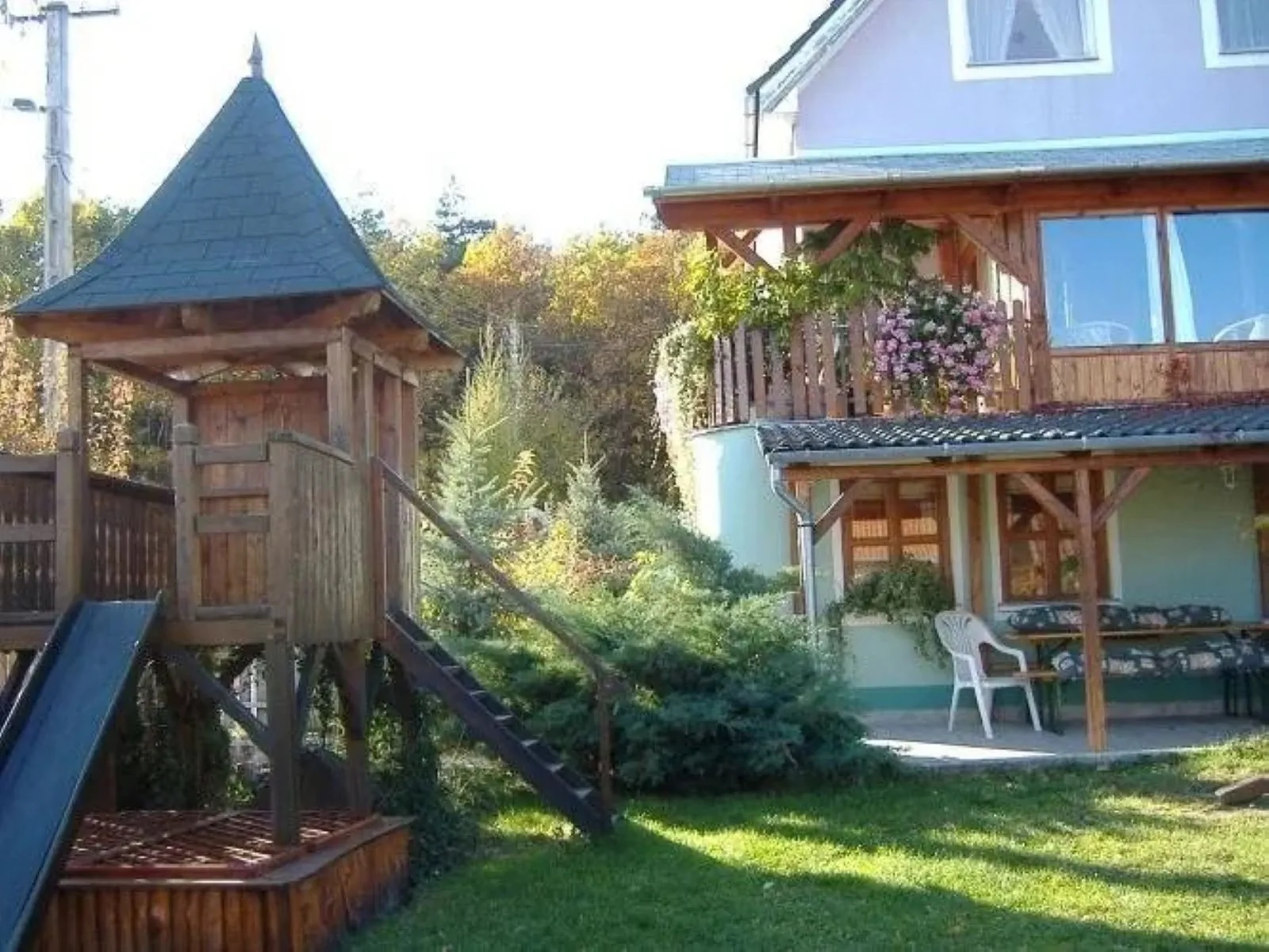 Börzsönyalja Vendégház Diósjenő - foto 1