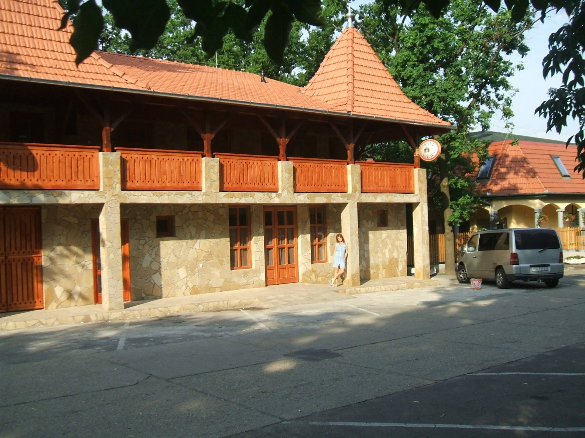 Kiskastély Fogadó-Étterem Füzesgyarmat - foto 5
