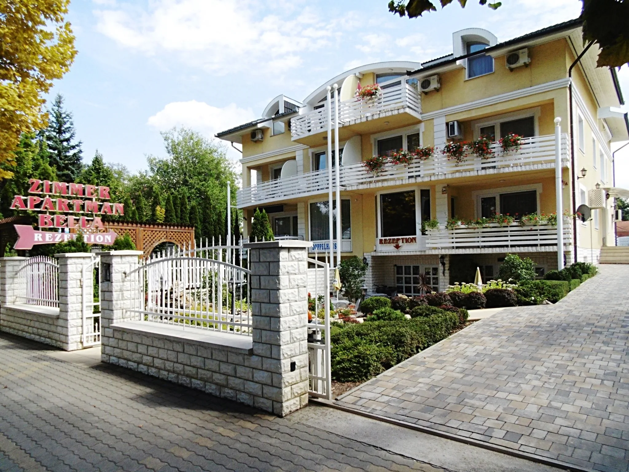 Apartman Bella Panzió Siófok – Siófok, Ungaria