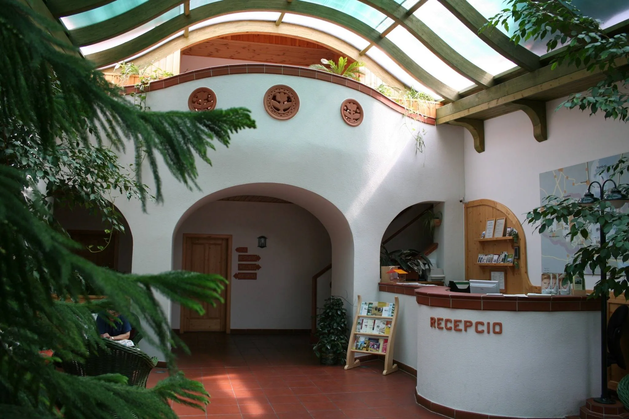 Tornácos Hotel Hegykő – Hegykő, Ungaria