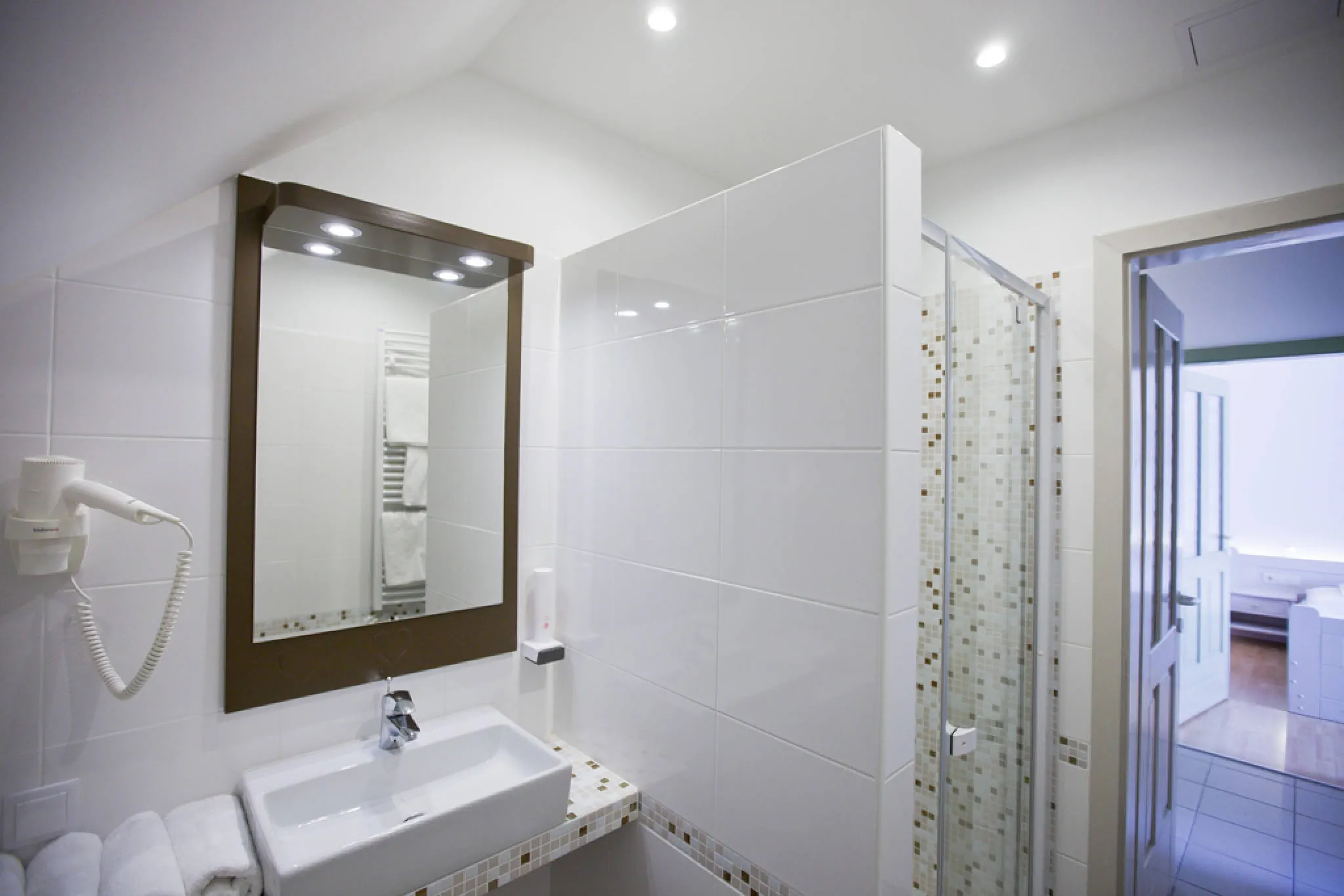 Tornácos Hotel Hegykő – Hegykő, Ungaria
