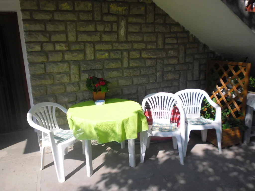 Manyi Apartman Fonyód – Fonyód, Maďarsko