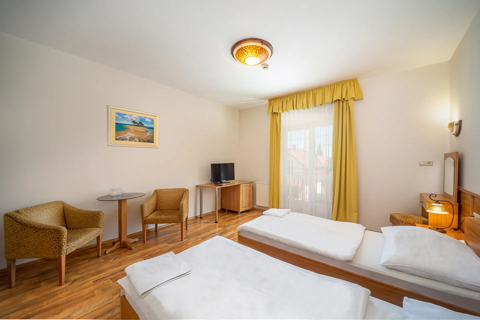 Nefelejcs Hotel Mezőkövesd – Mezőkövesd, Węgry