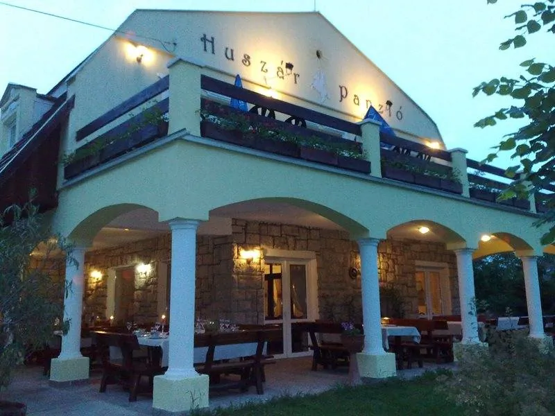 Huszár Panzió és Étterem Sárospatak – Sárospatak, Ungaria