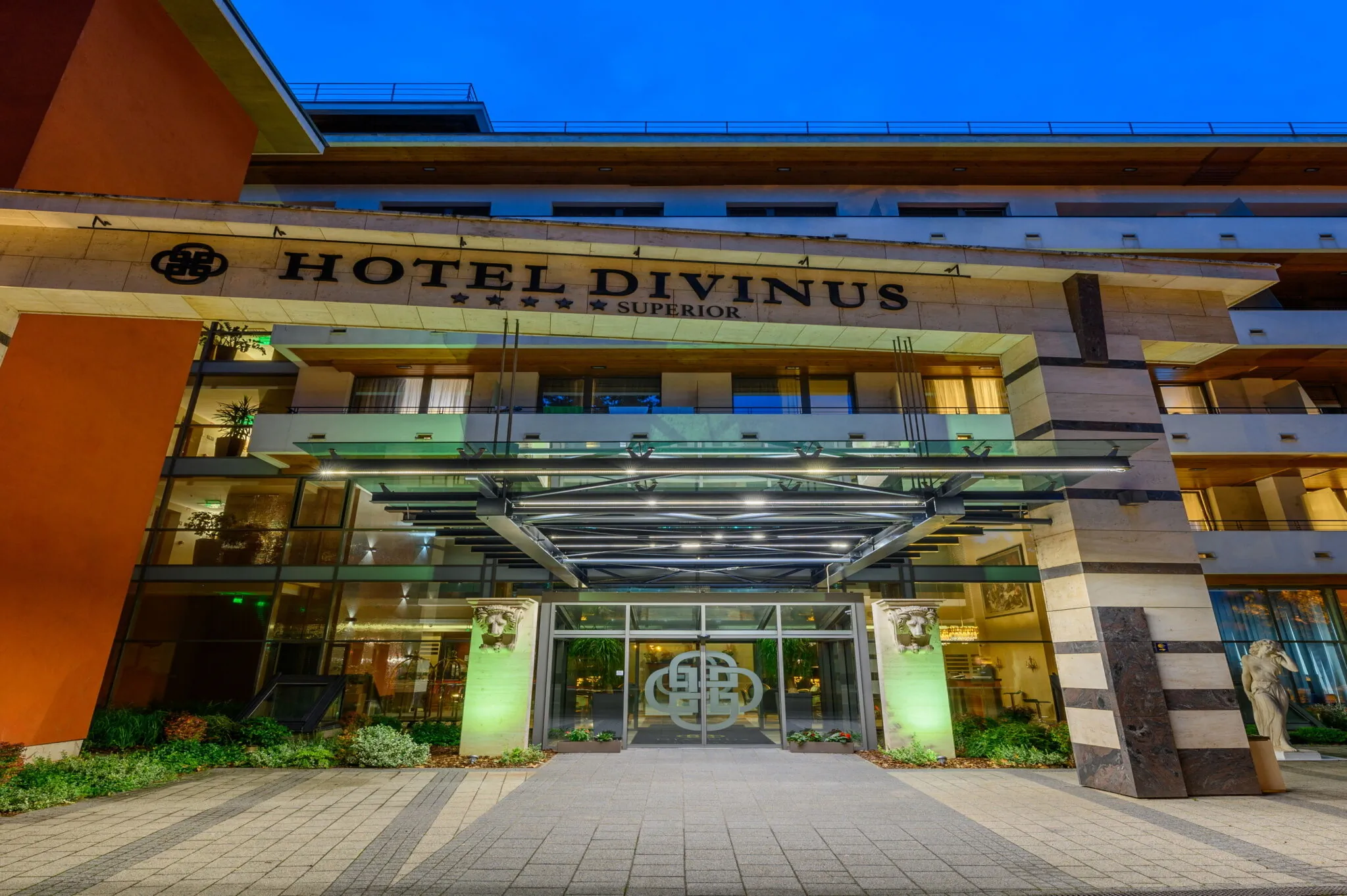Hotel Divinus Debrecen – Debrețin, Ungaria