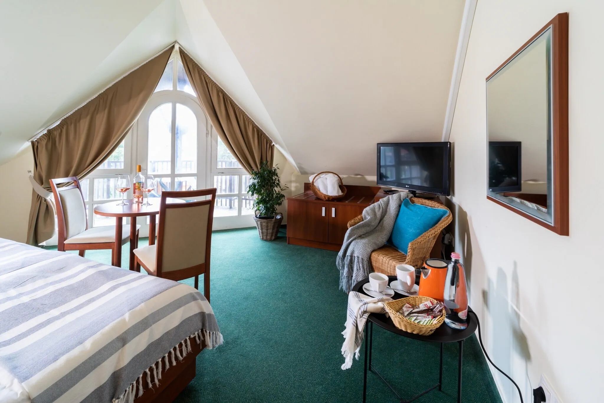 Zsanett Hotel Balatonkeresztúr – Balatonkeresztúr, Ungaria