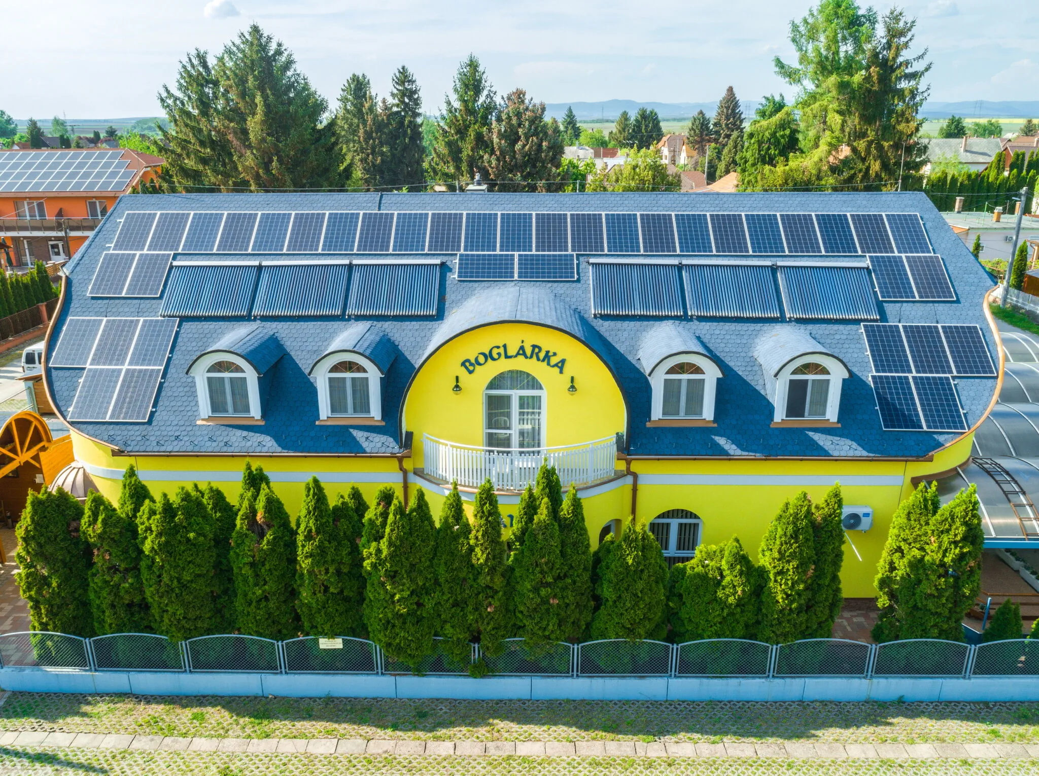 Boglárka Panzió Étterem Mezőkövesd - foto 7