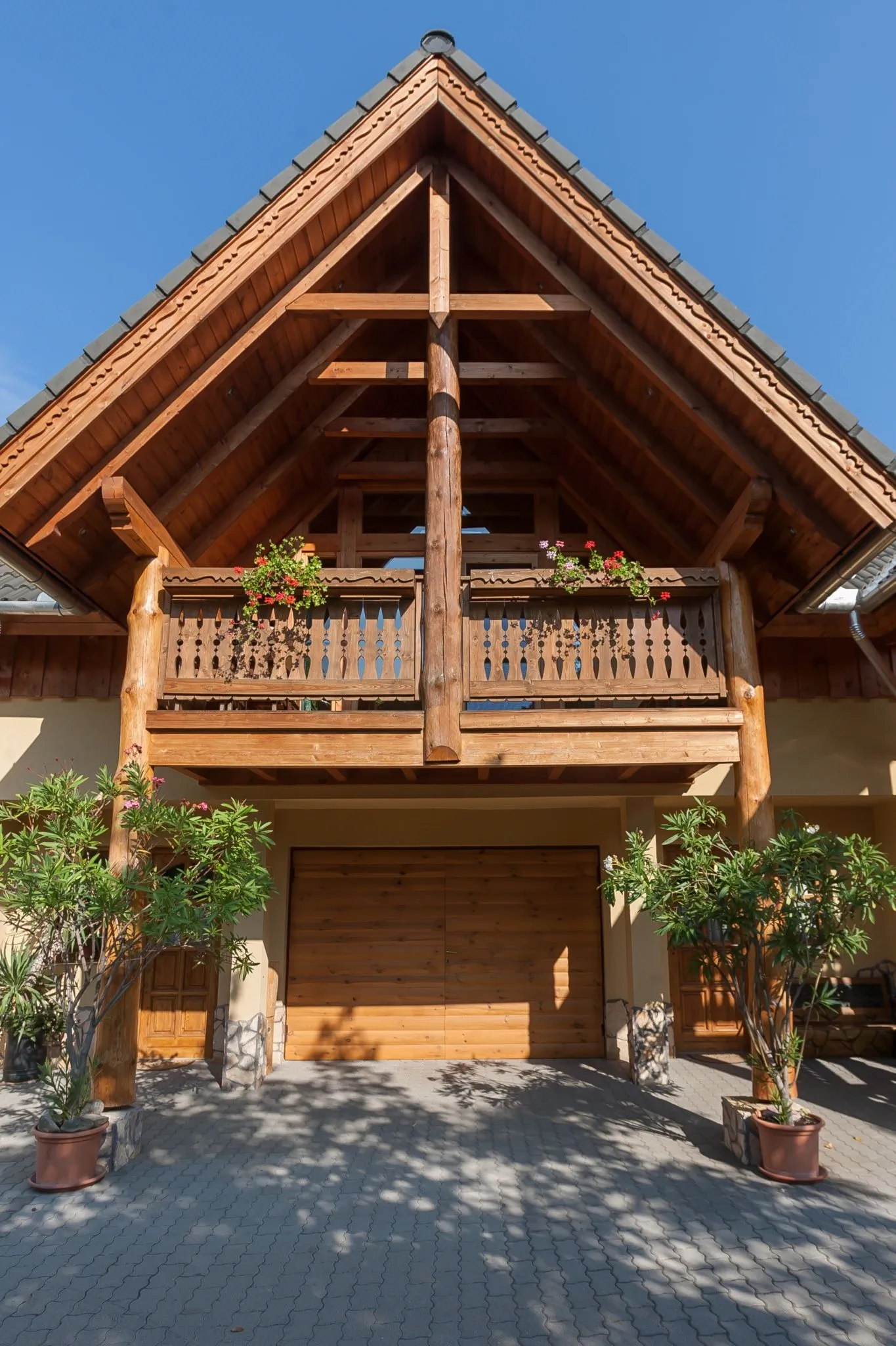 Páratlan Apartmanház Szilvásvárad – Szilvásvárad, Ungaria