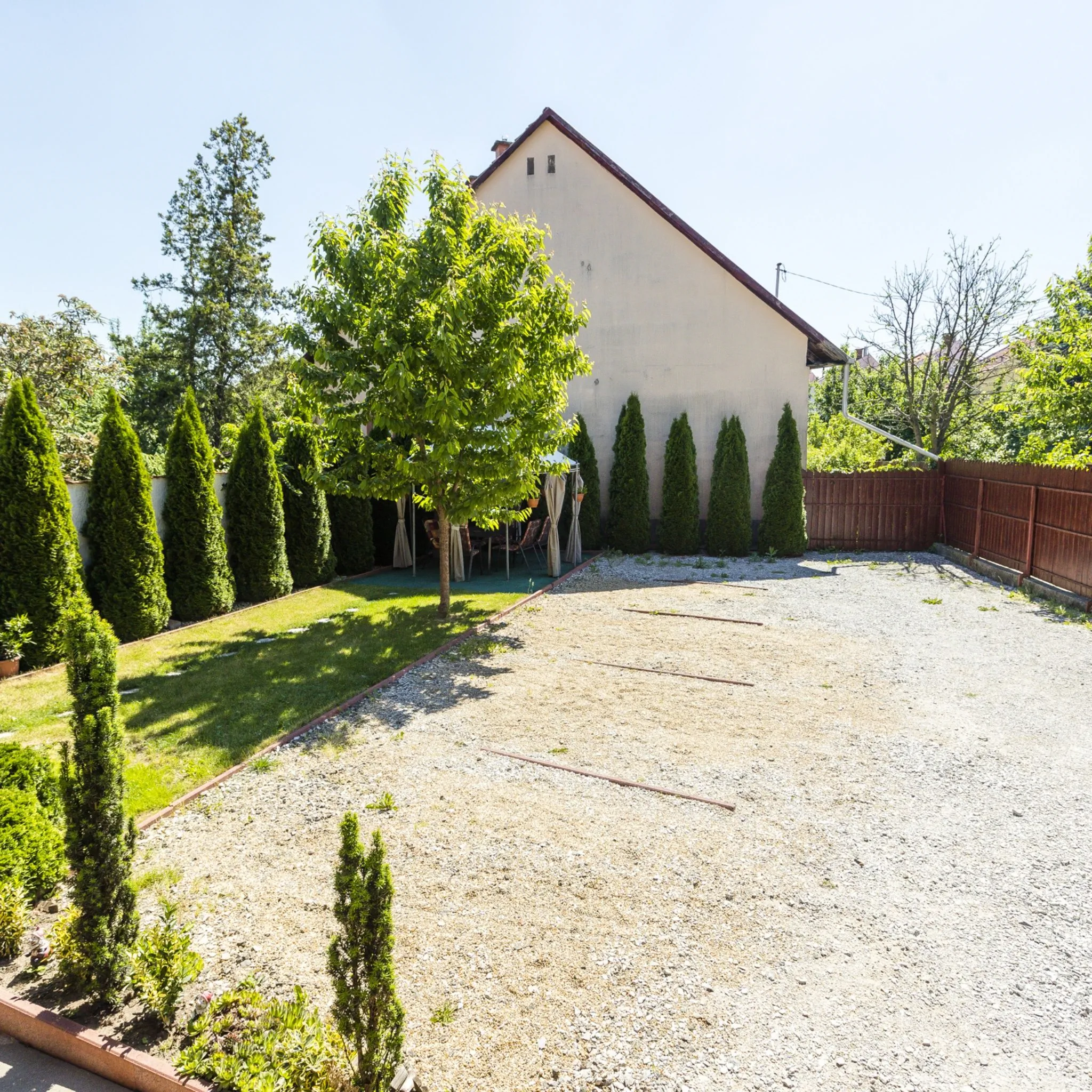 Almafa Apartmanház Eger – Eger, Ungaria