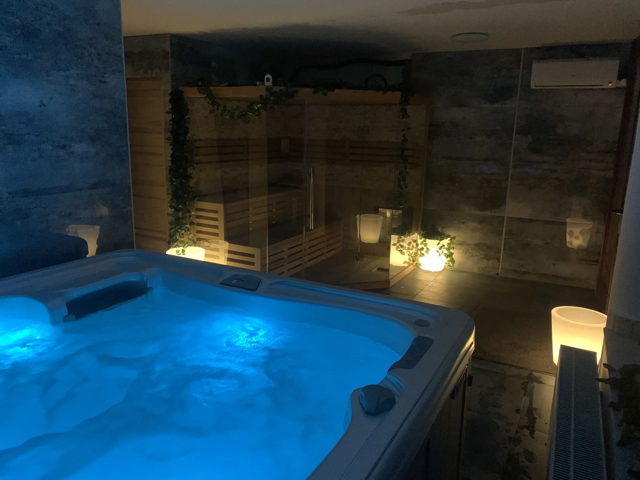 Várfal Wellness Panzió Pécs – Pécs, Ungaria