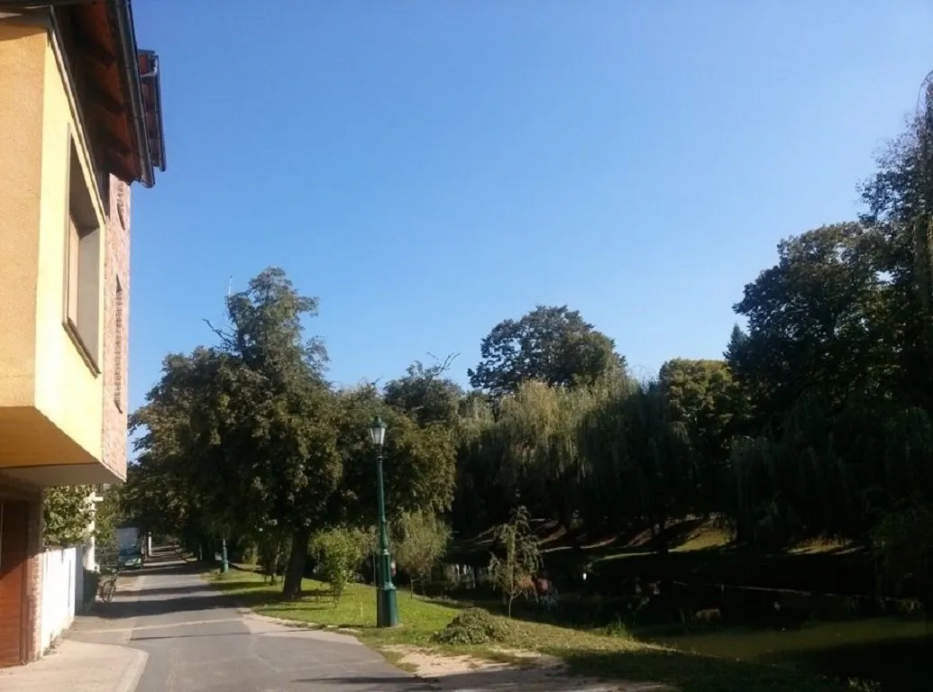 Kolbászház Apartman Gyula – Gyula, Maďarsko