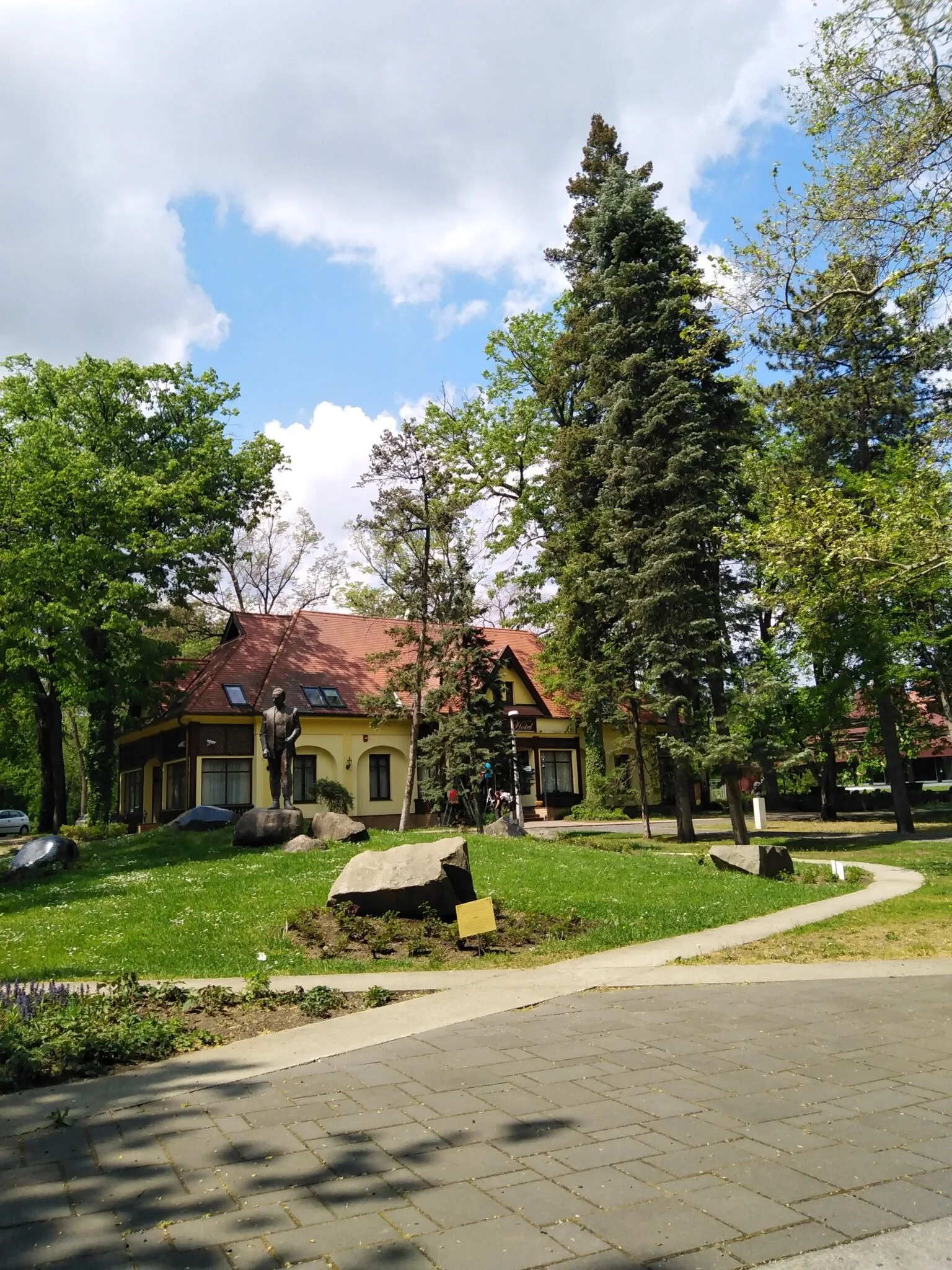 Villa Hotel Debrecen - foto 1