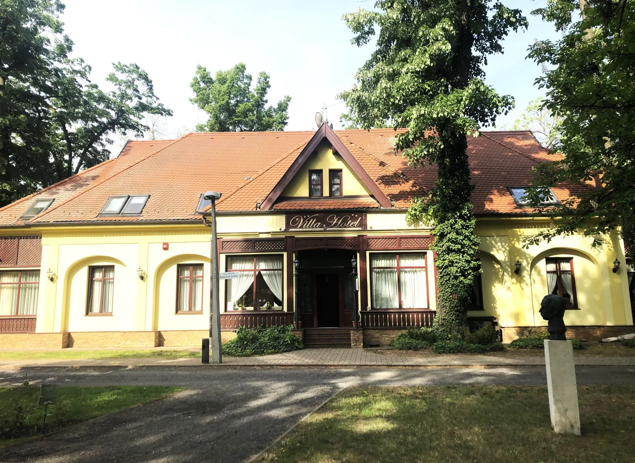 Villa Hotel Debrecen - foto 9