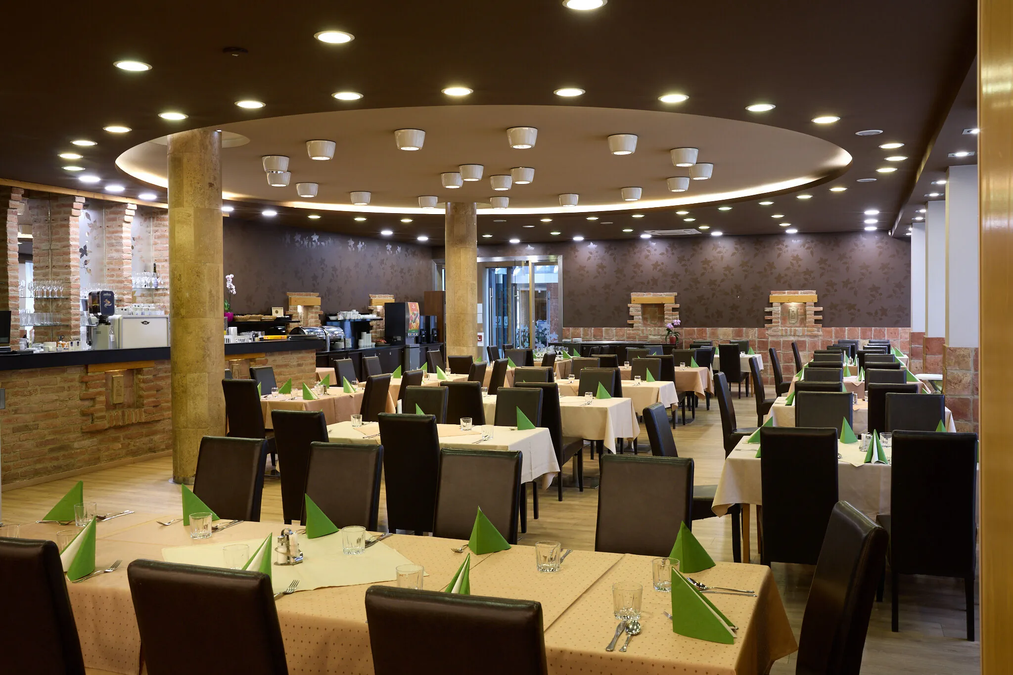 Hotel Laterum Pécs – Pécs, Ungaria