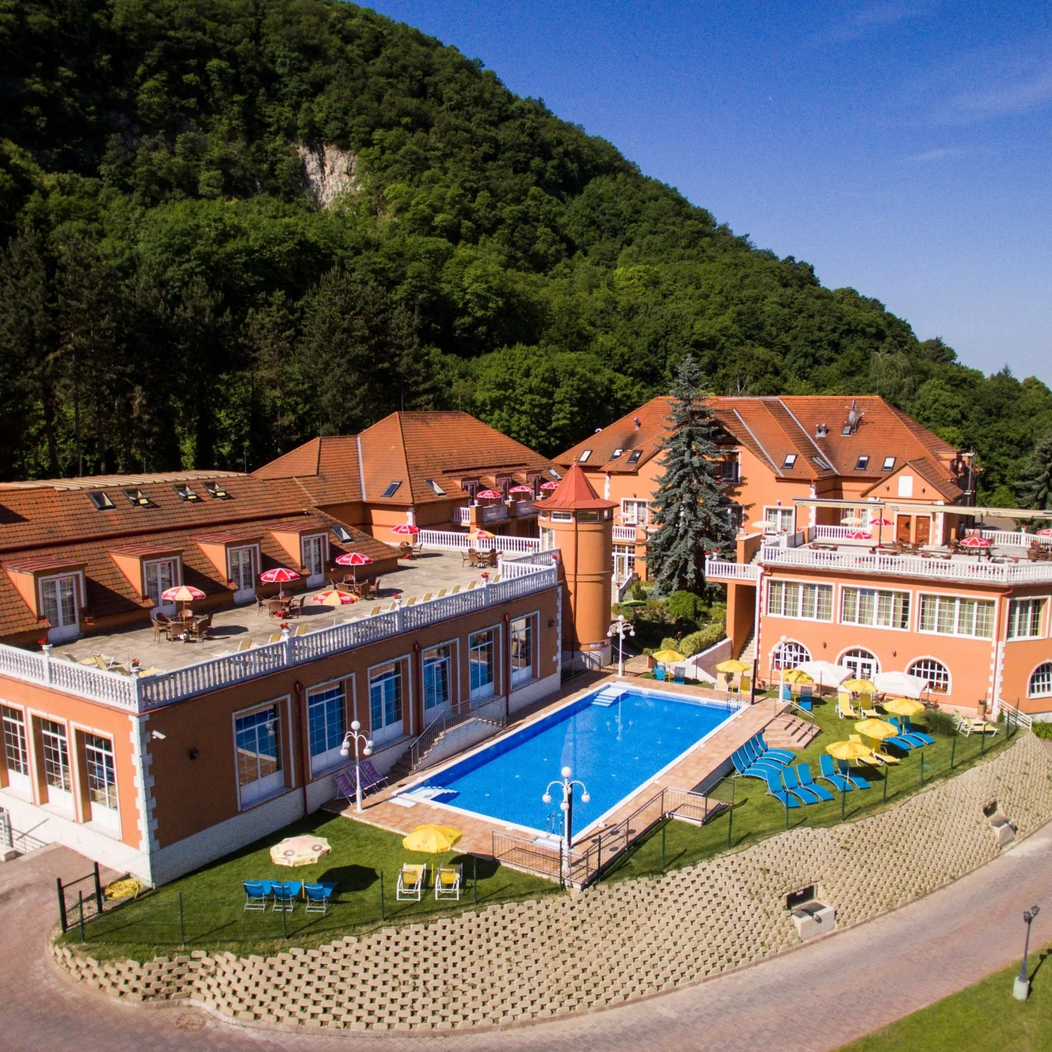 Bellevue Hotel Esztergom - foto 7