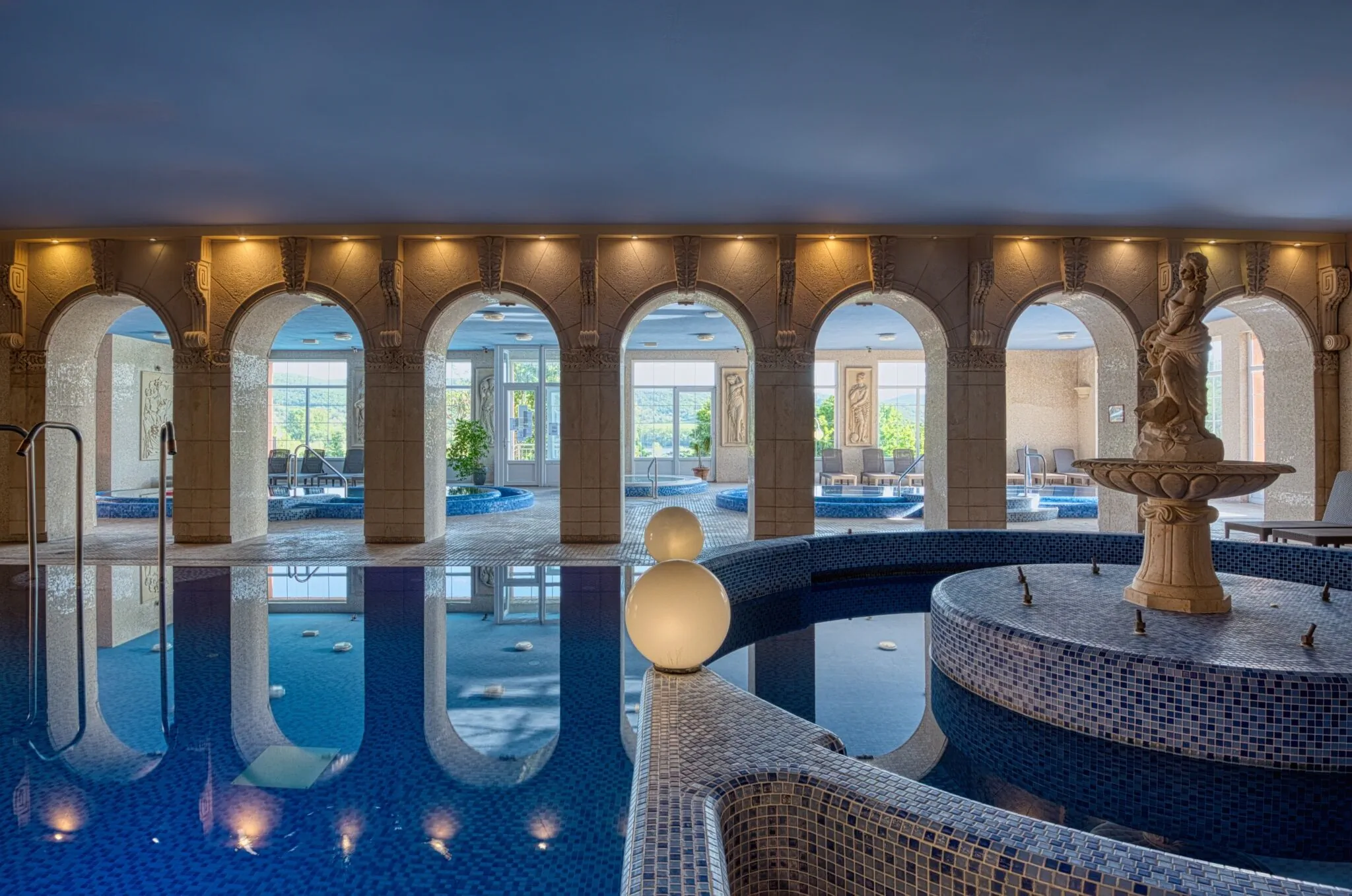Bellevue Hotel Esztergom - foto 1