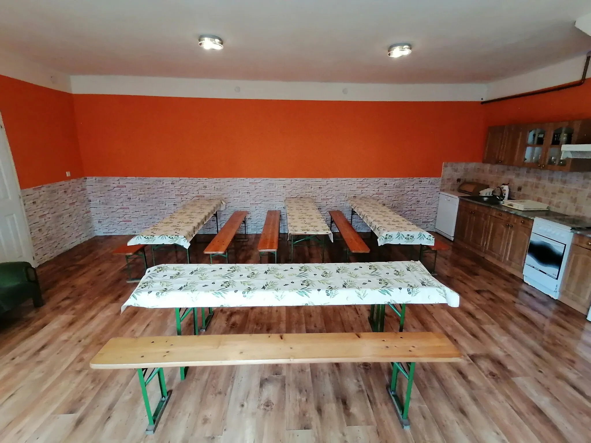 Börzsöny Kapuja Vendégház Zebegény – Zebegény, Ungaria