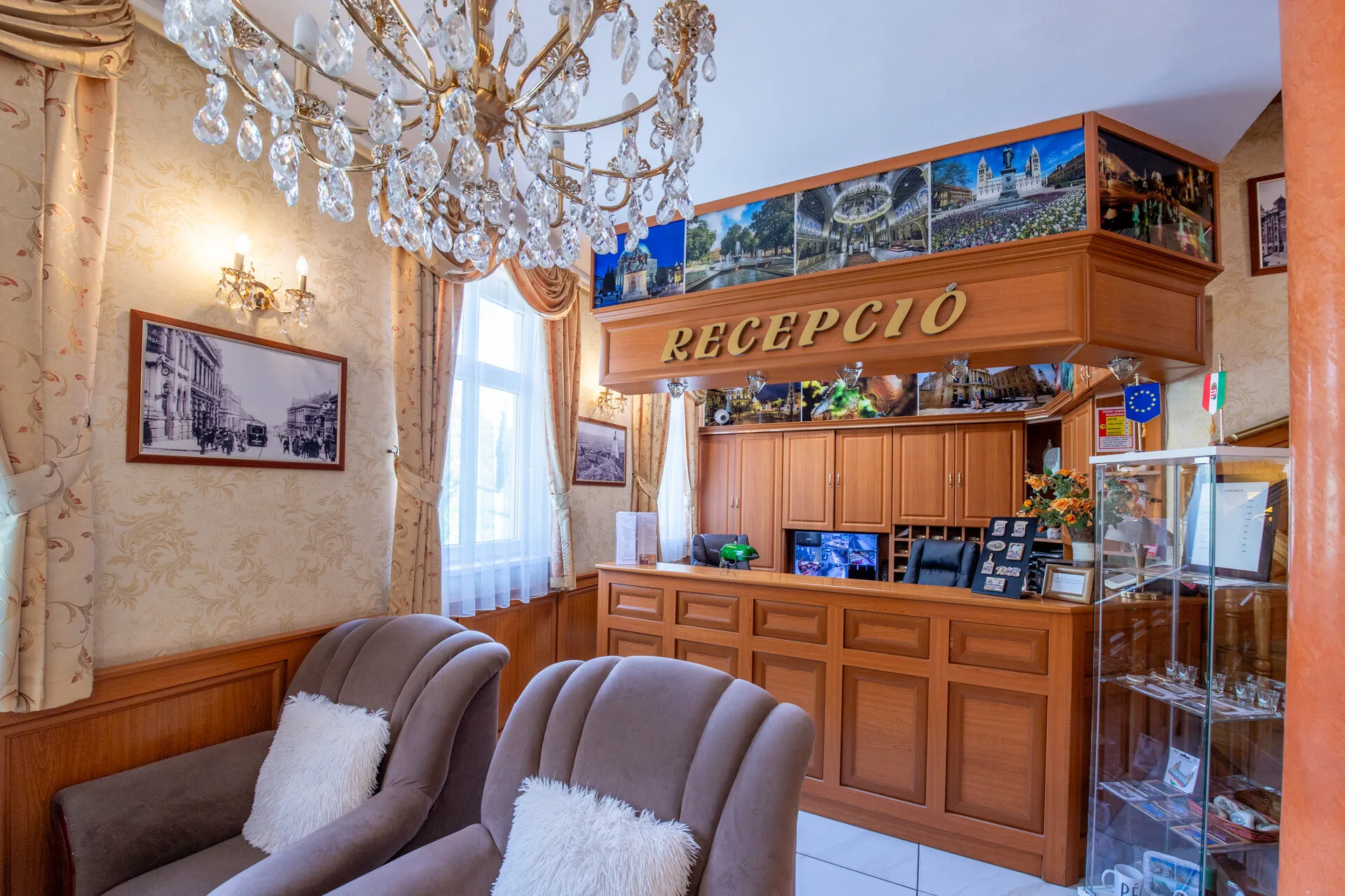 Szinbád Hotel Pécs – Pecz, Węgry