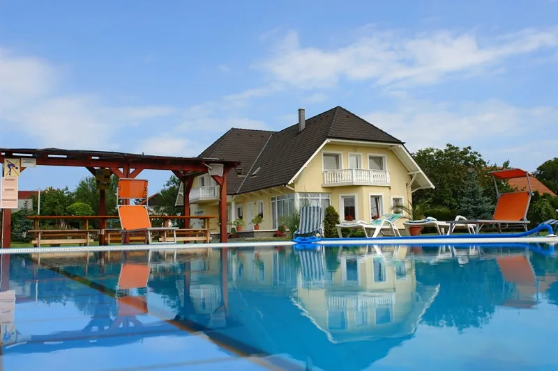 Ilona Apartmanházak Gyenesdiás – Gyenesdiás, Ungaria