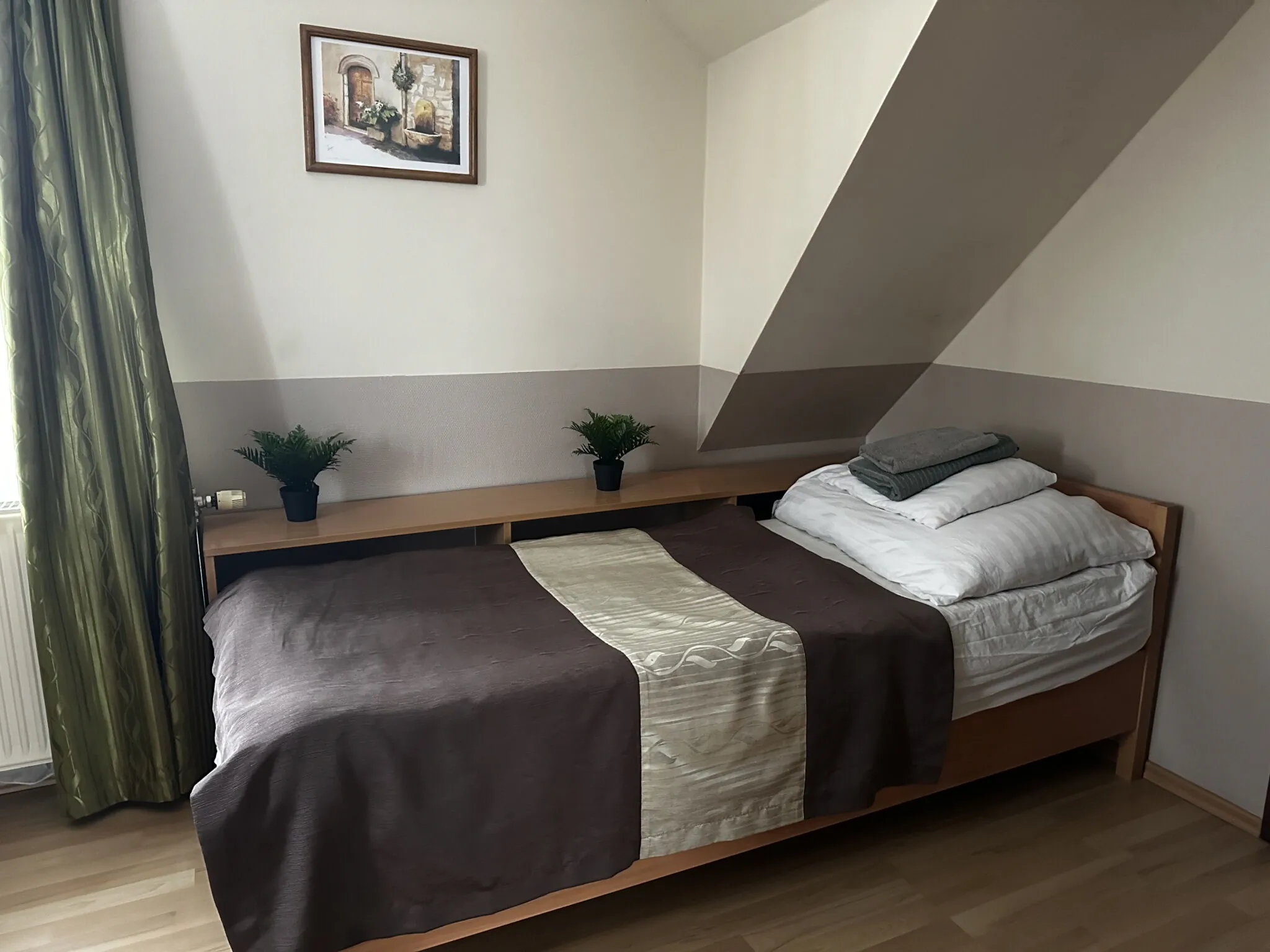 Gyarmati Panzió Étterem Veszprém – Comitatul Veszprém, Ungaria