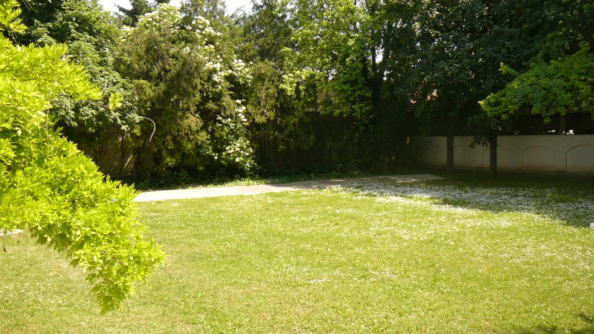 Arika Apartmanház Gyula – Giula, Ungaria