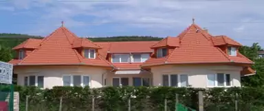 Pihenés Háza Relax Apartman Gyenesdiás – Gyenesdiás, Ungaria