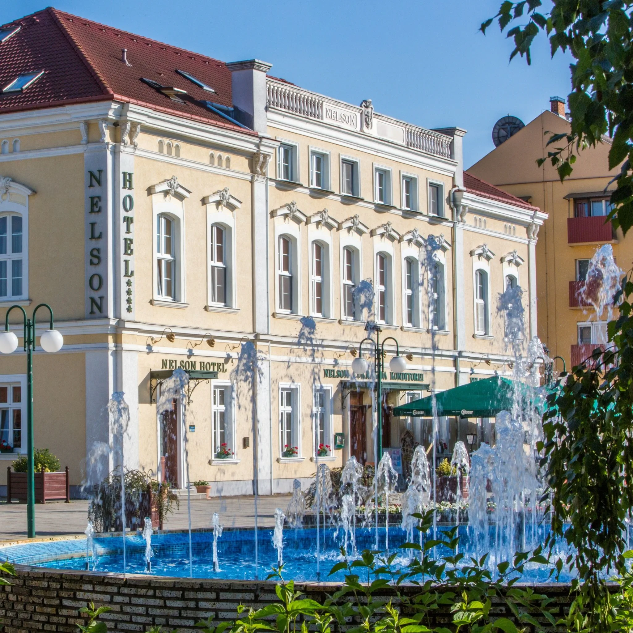 Nelson Hotel Hajdúszoboszló - foto 1