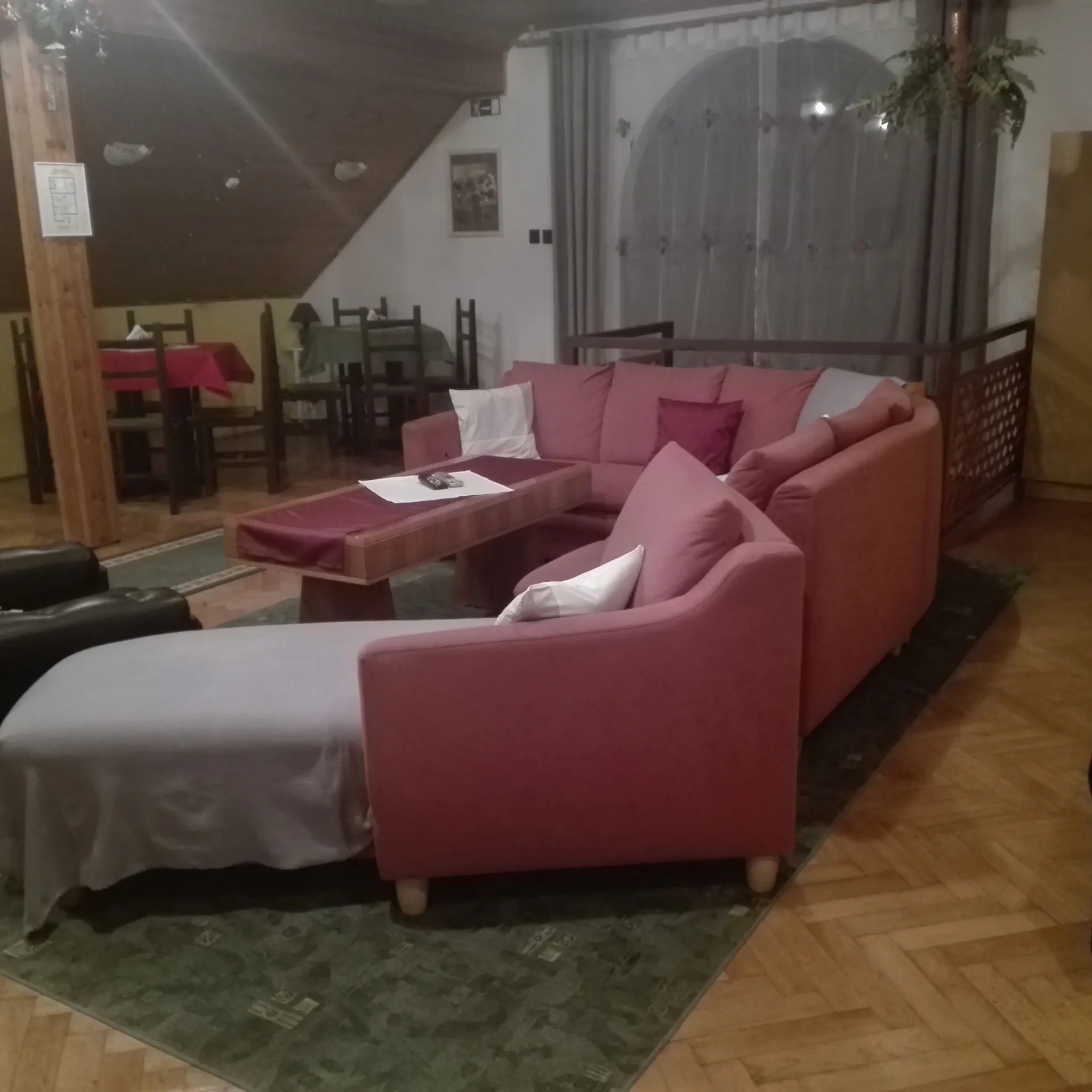 Rózsa Mini Vendégház Balatonlelle – Balatonlelle, Ungaria