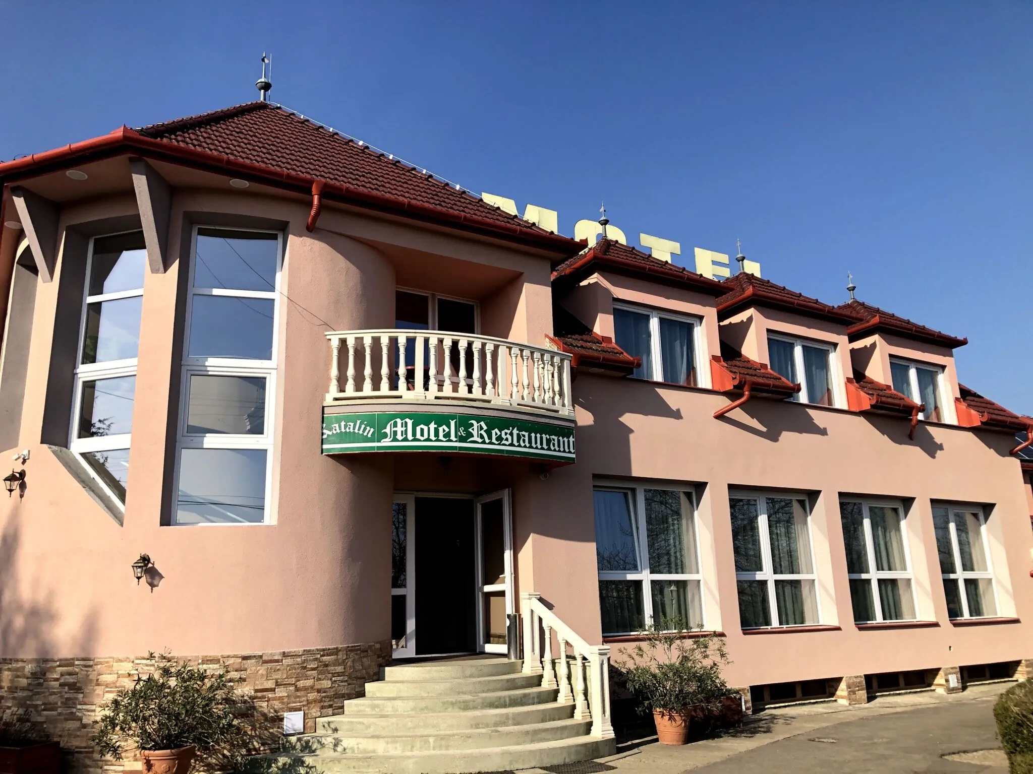 Katalin Motel Berettyóújfalu - foto 4