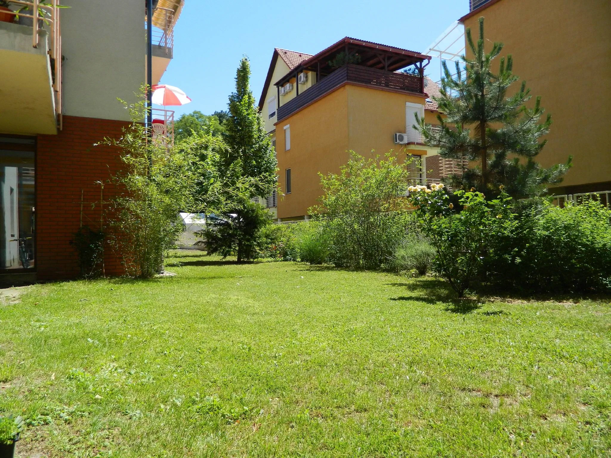 Mandarin Wellness Apartman Siófok – Siófok, Ungaria