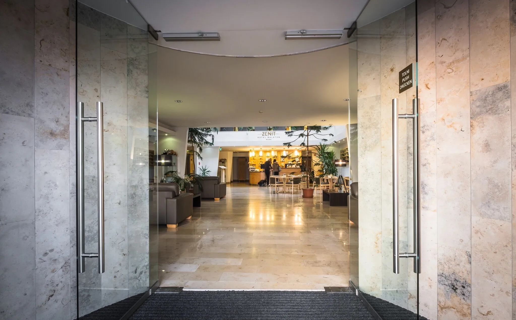 Zenit Hotel Balaton Vonyarcvashegy – Vonyarcvashegy, Ungaria