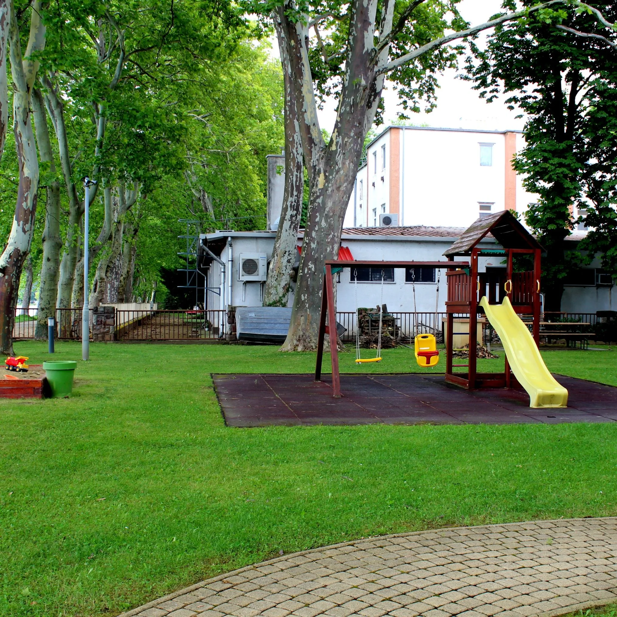BF Hotel Balatonföldvár – Balatonföldvár, Ungaria