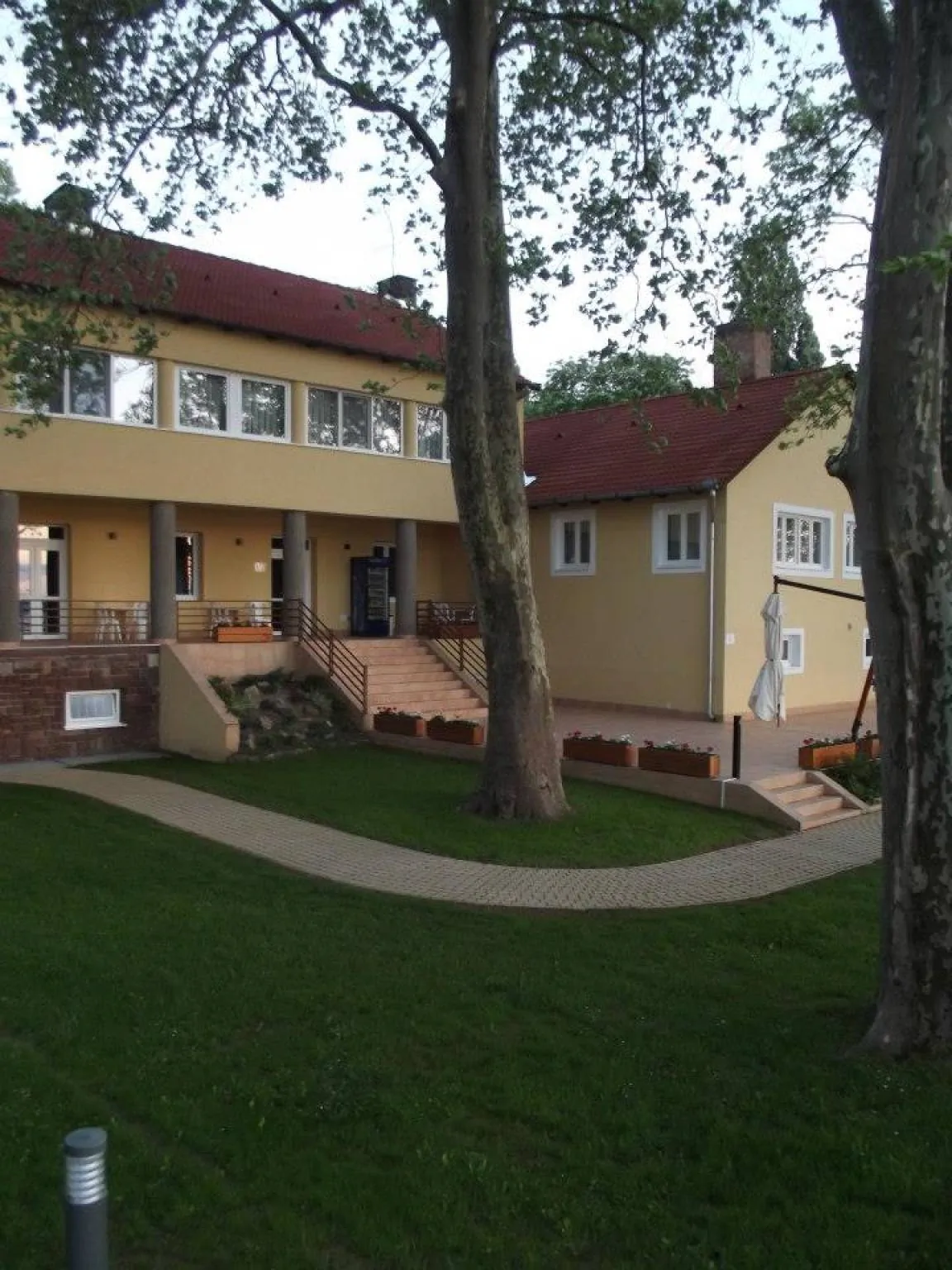 BF Hotel Balatonföldvár – Balatonföldvár, Ungaria