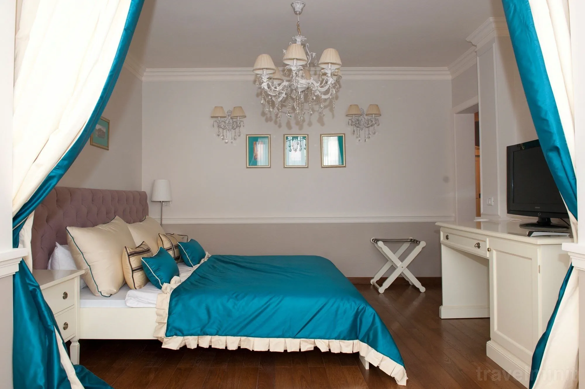 Boutique Vila Paradis Deva – Deva, România