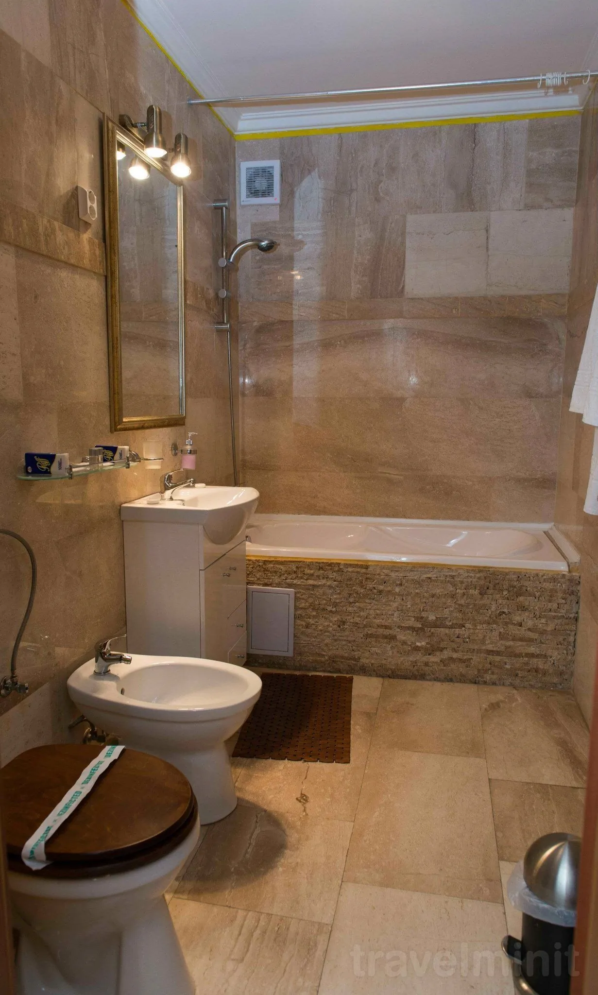 Boutique Vila Paradis Deva – Deva, România