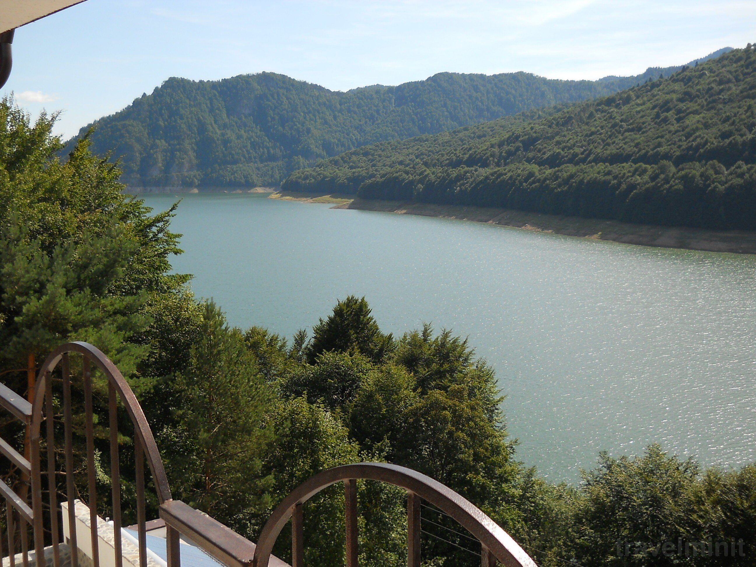 Hotel Valea cu Pești Arefu – Arefu, România